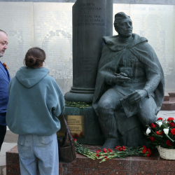 F02A8732_новый-размер.JPG