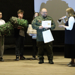 cmGJIb4nf34.jpg